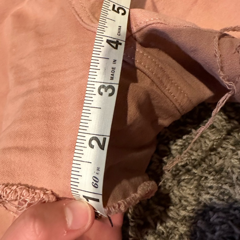 Blush denim shorts - Picture 7 of 7